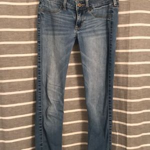 HCO medium light wash skinny jeans